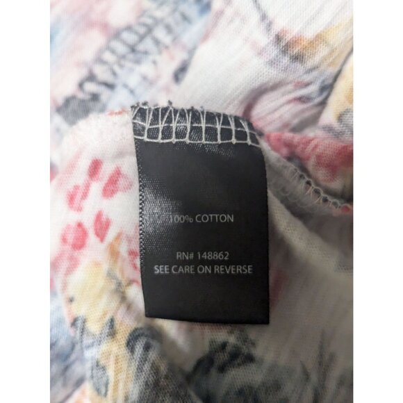 Torrid Classic Fit Tee Womens Sz 1/ 1X Floral & Skulls Print Colorful Boho Artsy - Picture 7 of 8